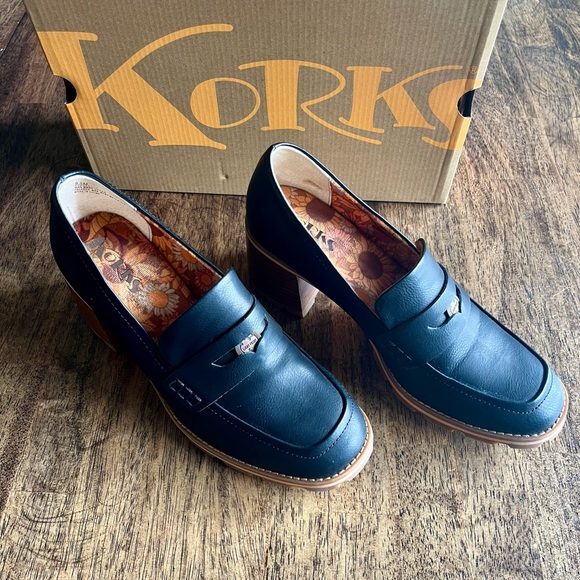 Korks Penny Loafers Size 8.5 - Picture 1 of 5